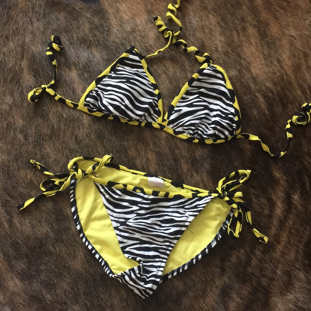 Super cute bikini 👙